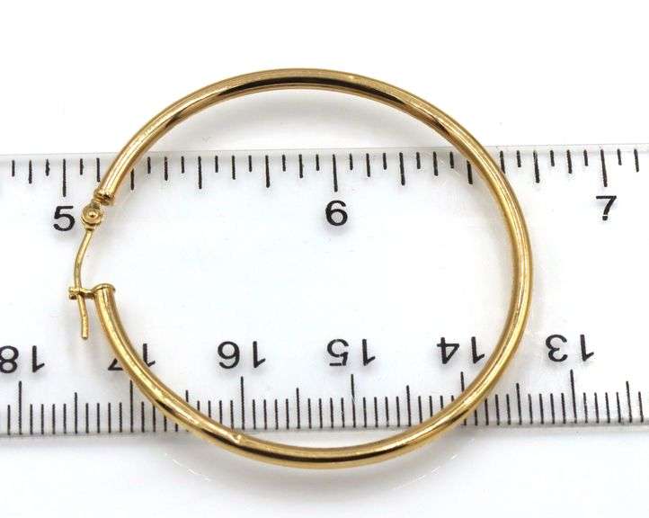 14kt Yellow gold hoop earrings