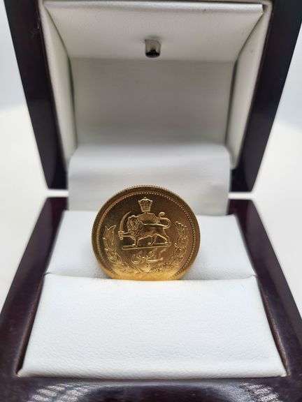 A one Pahlavi gold coin
