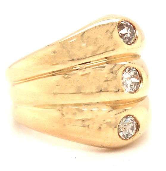 14kt Yellow gold 0.55ctw triple row diamond dome ring