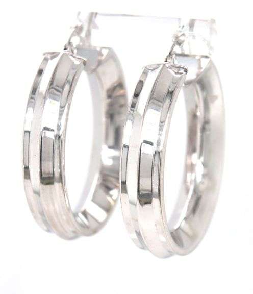 14kt White gold wide hoop earrings