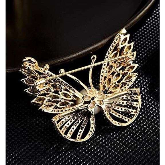 14K Gold Butterfly Brooch with Pearl
