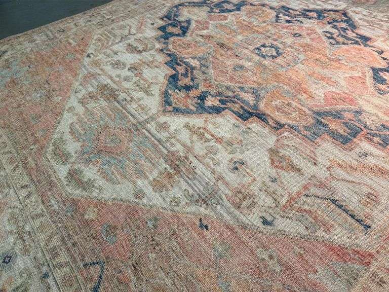 Stunning Vintage Design Rug 8x10