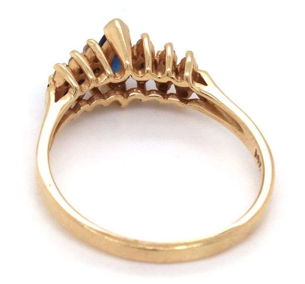 Popular Estate 14K YG Sapphire & Diamond Pyramid Ring