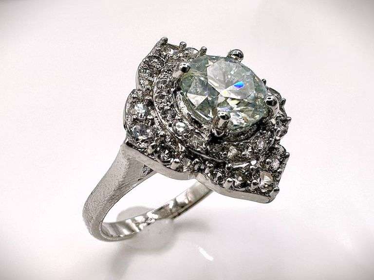Sparkling 2.75 Ct White Ice Blue Simulated Diamond Ring