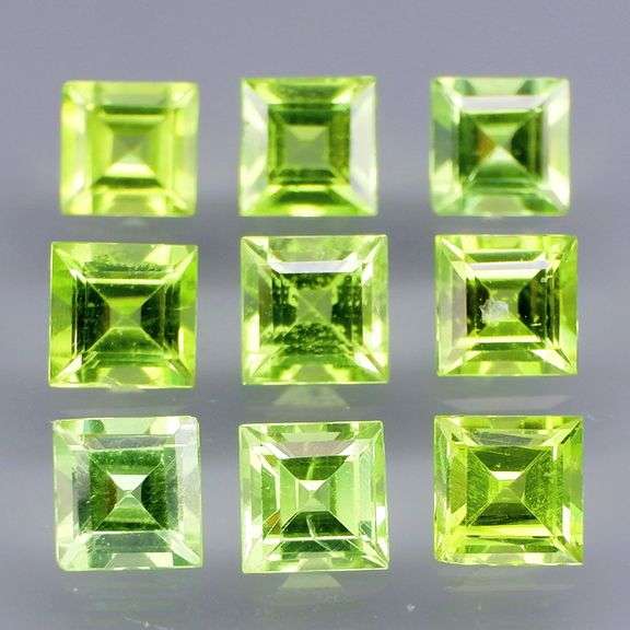 Princess cut! Untreated! 6.36ct Peridot set