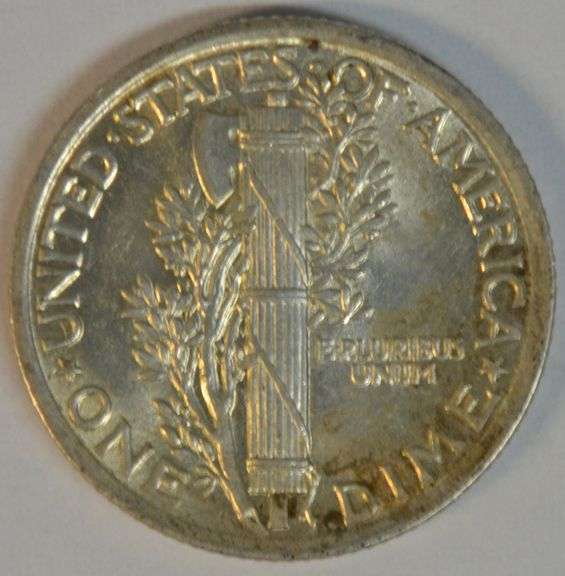 Near Gem BU 1923 Mercury Dime with Full Split Bands