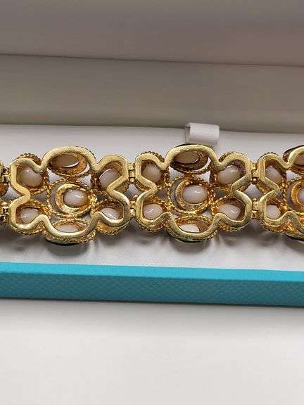 Extremely rare and collectable Art Deco 18KT Gold & Enamel Italian Bracelet