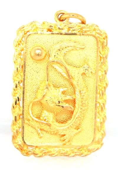 24kt Yellow gold Dragon pendant