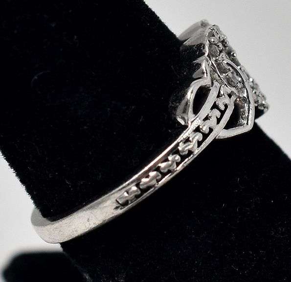 Cz Gemstone Heart Ring in Sterling Silver
