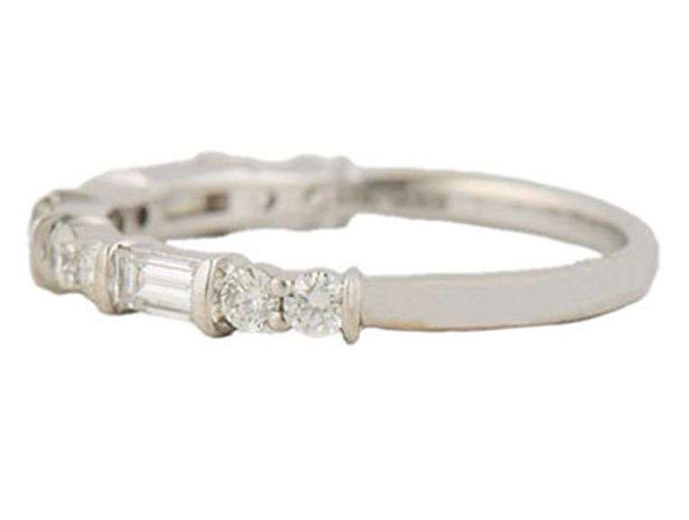 0.50ctw Baguette and Round Diamond Wedding Band Ring in 14K