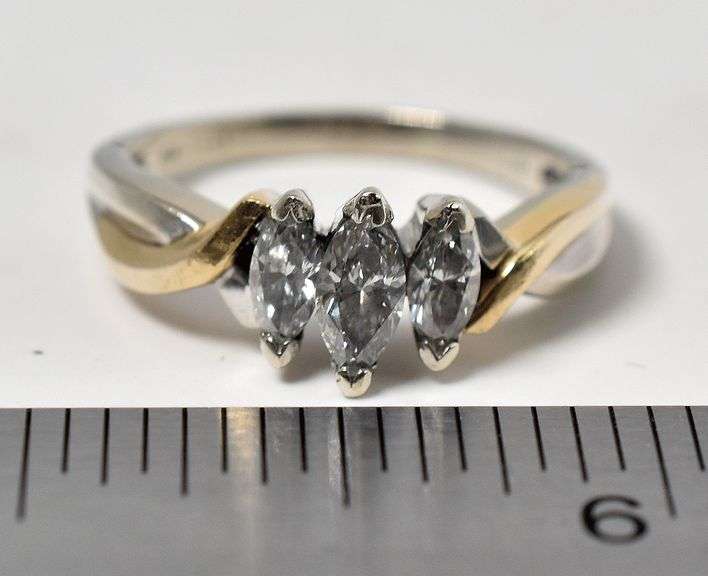 Marvelous 14K Yellow and White Gold Approx. 0.97CTW Diamond Ring