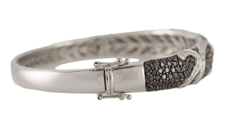 3.95ctw Black and White Diamond Swirl Hinged Bangle Bracelet in 14K
