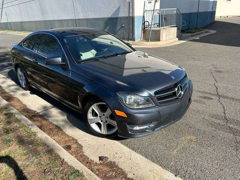 2013 Mercedes-Benz C-Class C 250 Coupe 2D