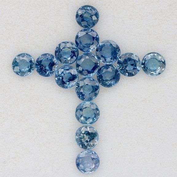 High end 2.24ct set of VS grade blue Sapphires from Madagascar