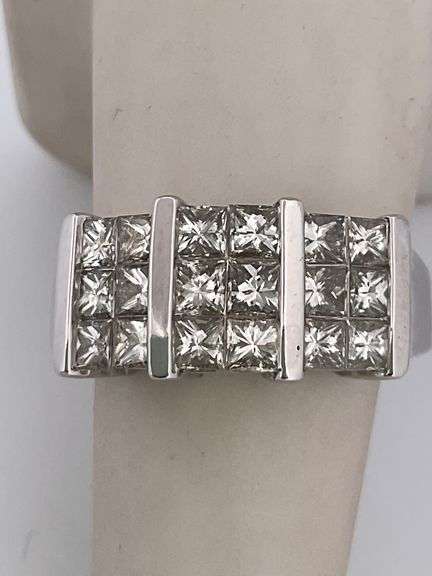 CERTIFIED BRAND NEW 14K WHITE GOLD DIAMOND BAND / RING