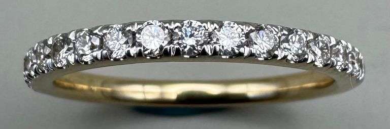 14K Yellow Gold Round brilliant Cut Lab Wedding Band of 0.35ct