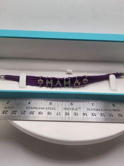 New! Mom! Diamond and ruby weaved on fabric