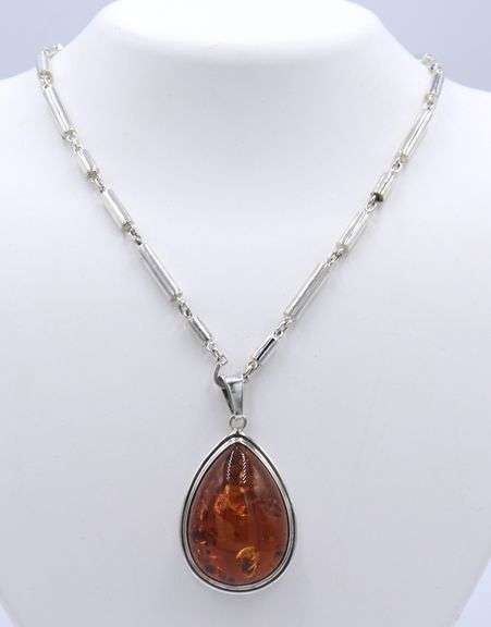 925 Sterling Silver Resin Pendant on Chain Necklace
