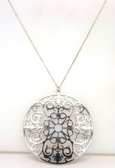 Tiffany & Co Enchant circle pendant on chain