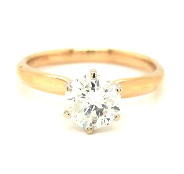 14kt Yellow gold 1.01ct round brilliant cut solitaire diamond ring