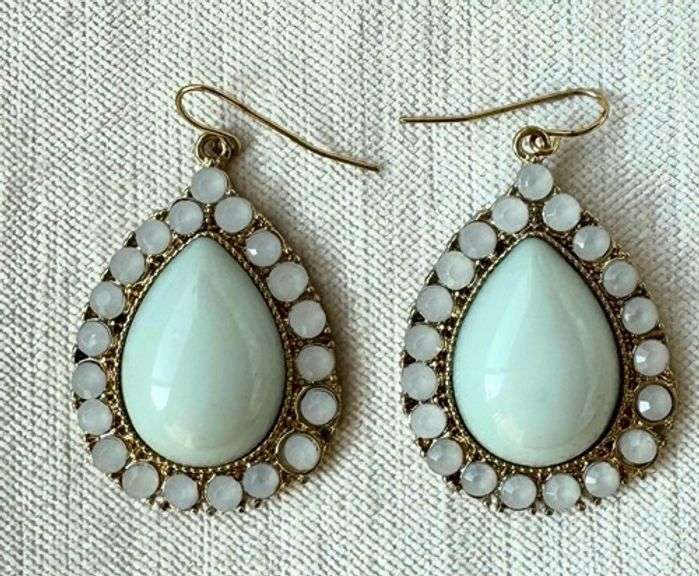 Ottoman Style Fashion Design Earrings