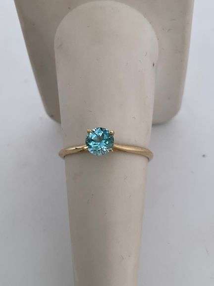 CERTIFED BRAND NEW 14K YELLOW GOLD RING WITH NATURAL BLUE TOPAZ