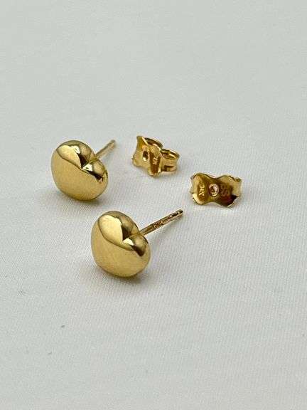 14KT Yellow Gold Puffy Heart earrings Studs
