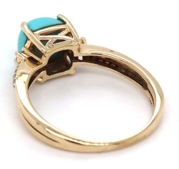 14kt Yellow gold cushion turquoise and diamond ring