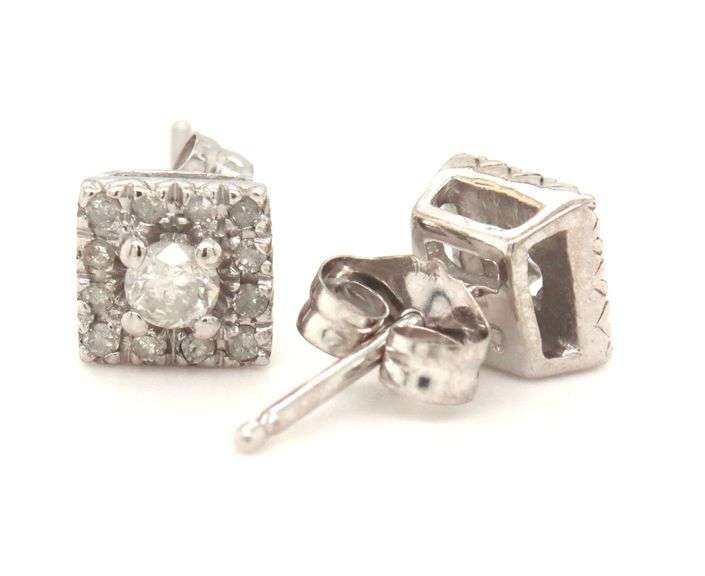 14kt White gold diamond cluster earrings