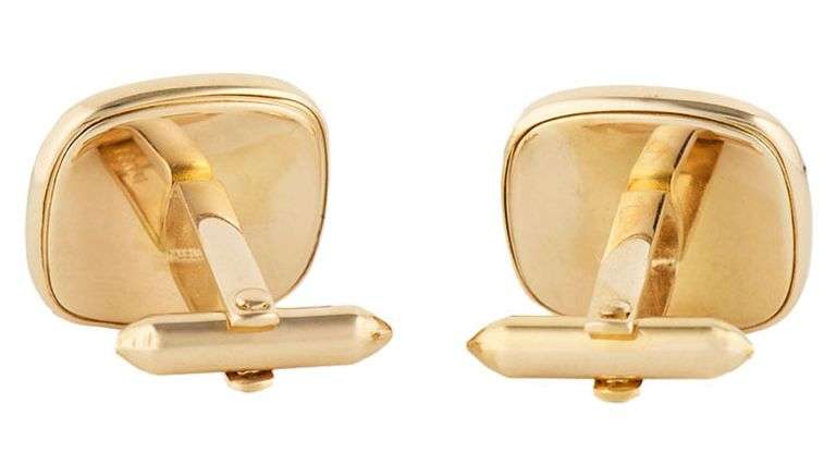 Cushion Cut Lapis Lazulite Cuff links in 14K