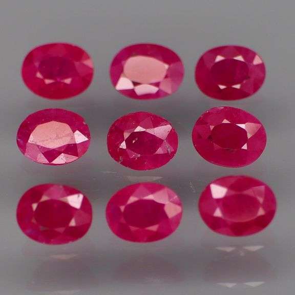 Collectors 2.64ct PIGEONS BLOOD Burmese Ruby set!!!