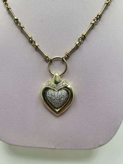18KT Gold Diamond Heart Necklace