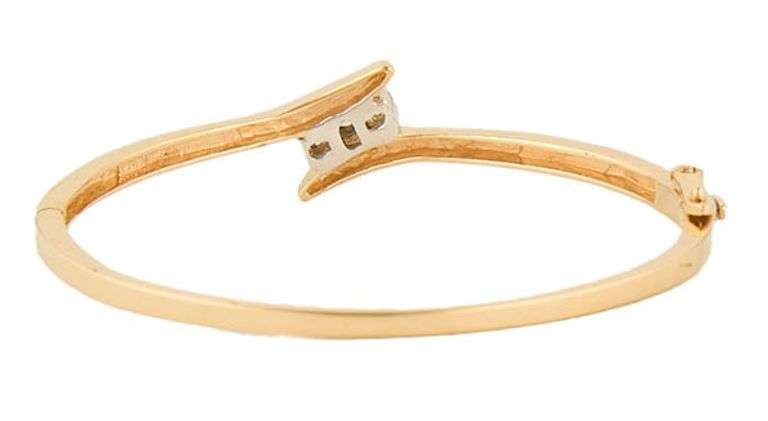 0.50ctw Triple Diamond Bypass Bangle Bracelet in 14K