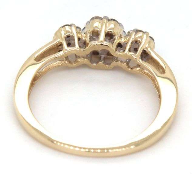 Modern 14K YG Diamond Cluster Ring