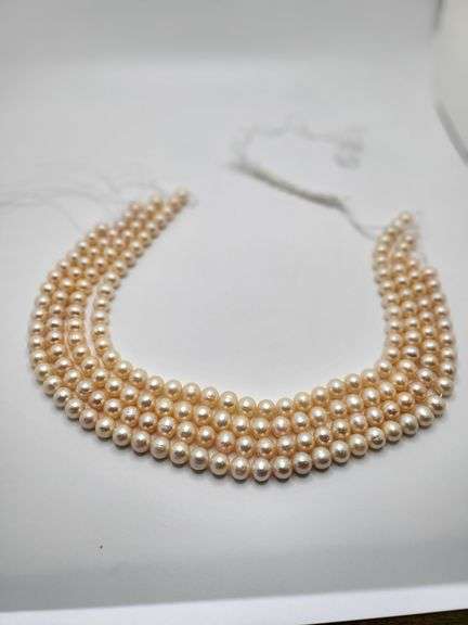 Large Freshwater Pearls from Hong Kong