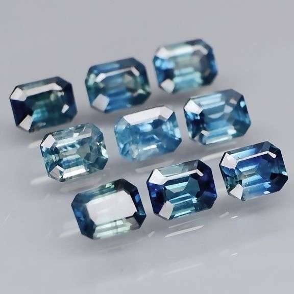 Amazing 3.09ct set of washed denim blue Sapphires!