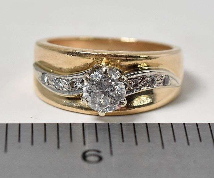 Elegant 14K Yellow Gold Approx. 0.76CTS Diamond Ring