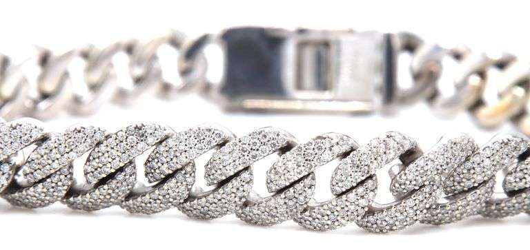 10kt White gold 5.12ctw curb link diamond bracelet