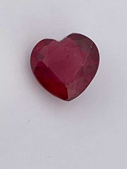CERTIFIED NATURAL RUBY 2.34 CARAT HEART SHAPE.