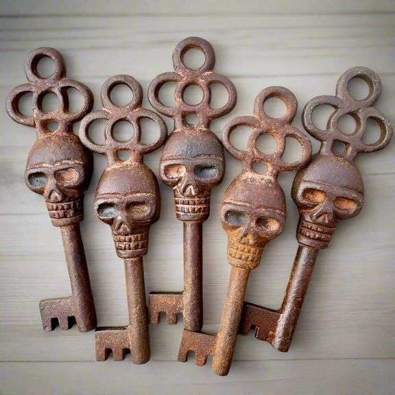 Set of 5 Cast Iron Skeleton Key