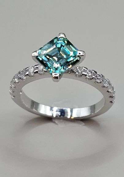 Exceptional 2.35 Ct Lab Simulated Russian Alexandrite and Diamond Asscher Cut Ring