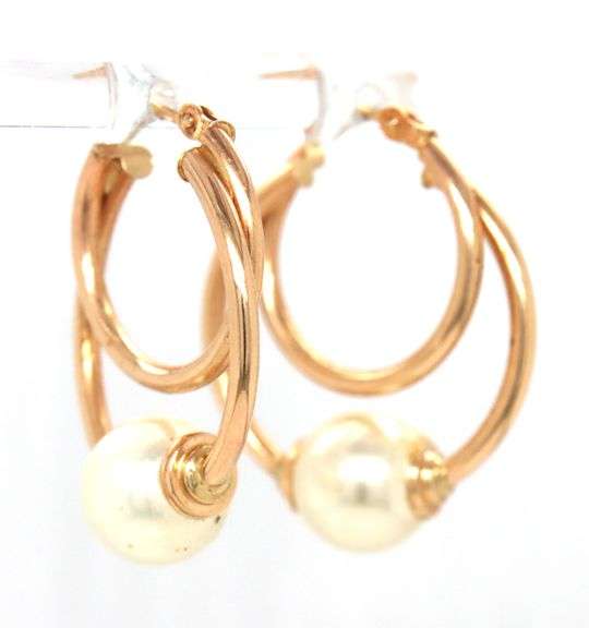 14kt Yellow gold white fresh water pearl double hoop earrings