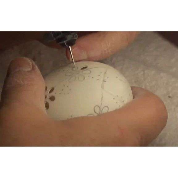 Crown Regal Egg with 900 Pearls & Swarovski Crystals