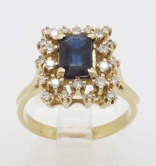 Blue Sapphire & Diamond Cocktail Ring