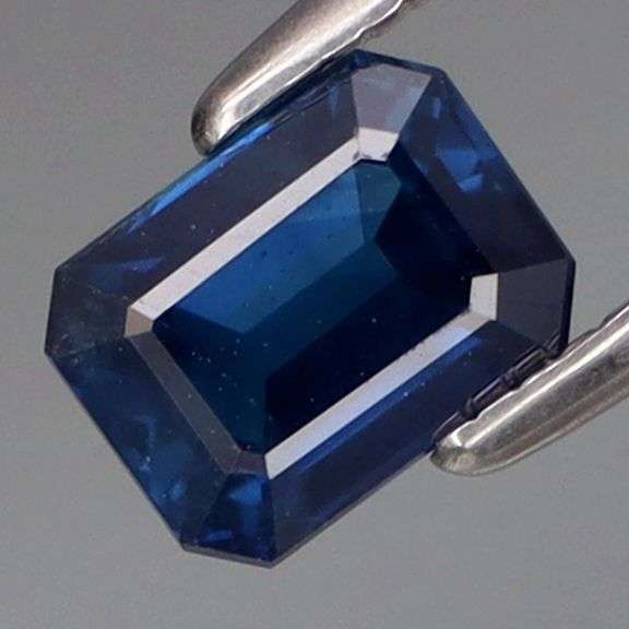 Premium blue! Emerald cut! Heated only! .91ct Sapphire!