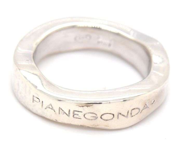 925 Sterling silver Pia egonda wavy band