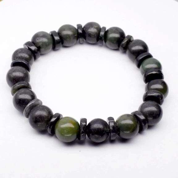 Stylish 201.80ct black and green Burmese Jade! Untreated!
