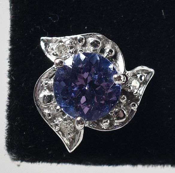 Beautiful 10K white Gold Approx. 1.38CTW Tanzanite Gemstone Stud Earrings with Diamond Accents
