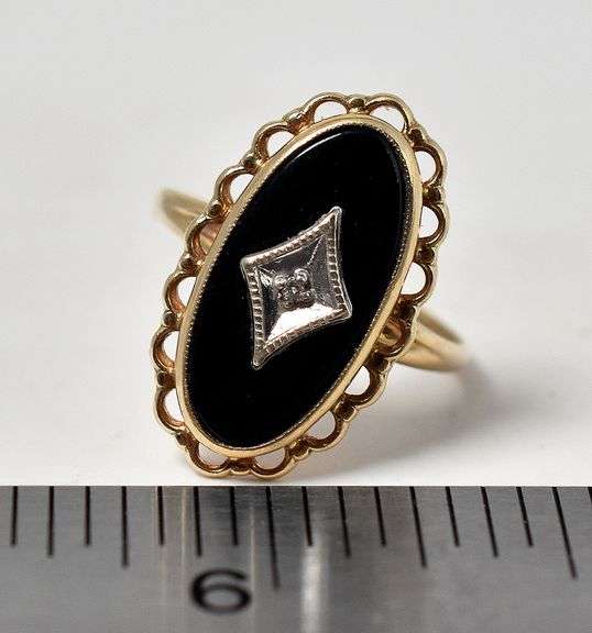 Vintage 10K Yellow Gold Black Onyx Gemstone Ring with Diamond Accents