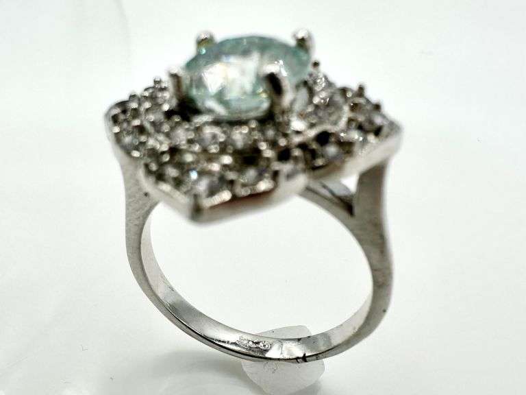 Sparkling 2.75 Ct White Ice Blue Simulated Diamond Ring
